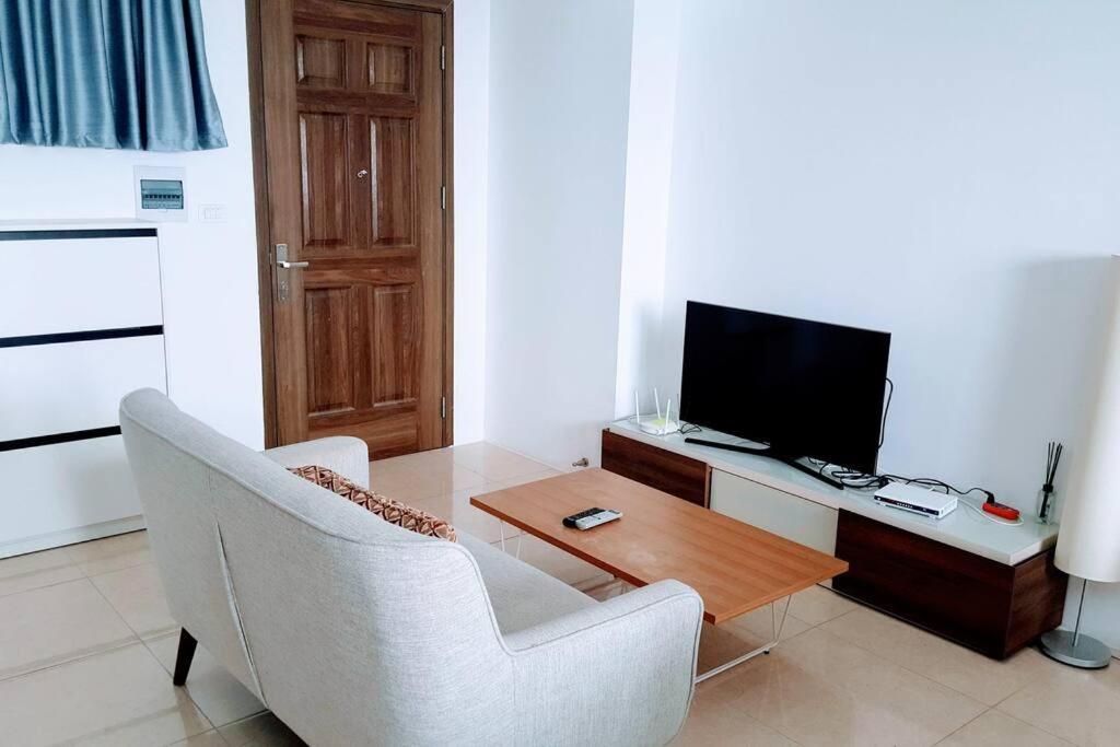 2-Bedroom Condo With City Skyline View Vientiane Exterior foto